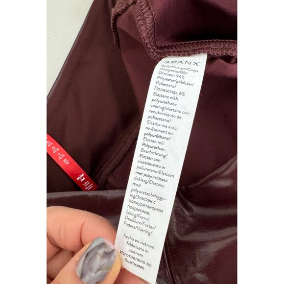 Spanx Shape faux leather patent leather legging high waist color ruby sz M - Picture 10 of 11